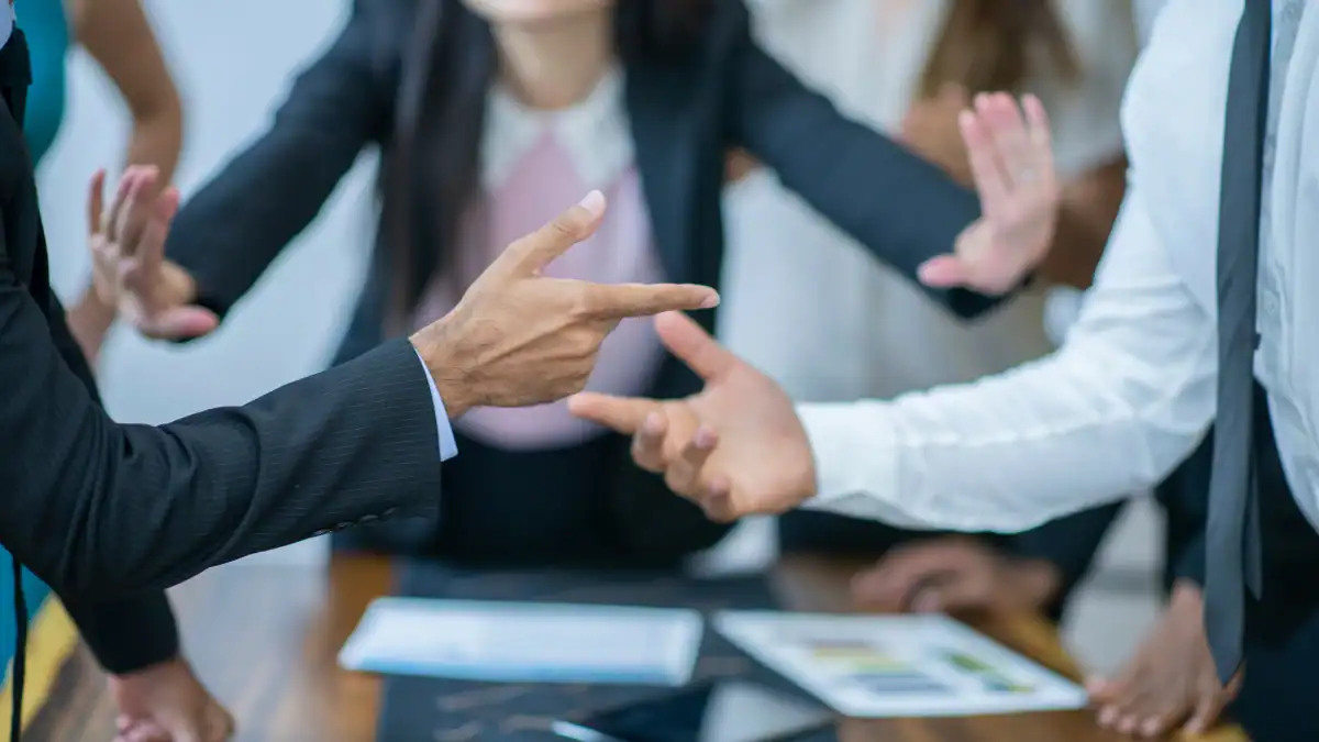 Benefits of Combining Mediation with Mental Health Awareness Hinckley